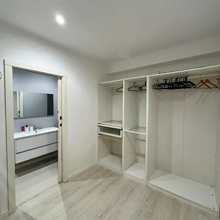 Alfama & Graca Historic - Tram 28 Route Apartment